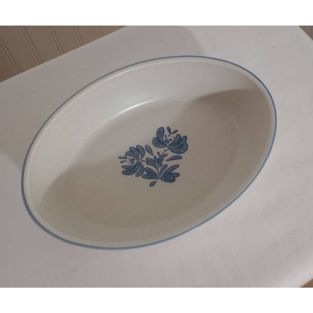 Pfaltzgraff large shallow oval stoneware serving dish